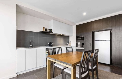 Braddon Apartment | Stylish Apartment in Braddon City