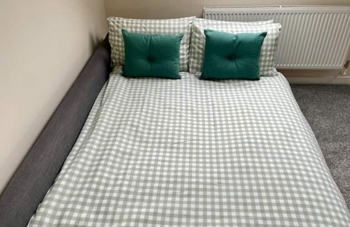 Stewarton Apartment | Stylish Apartment in Stewarton