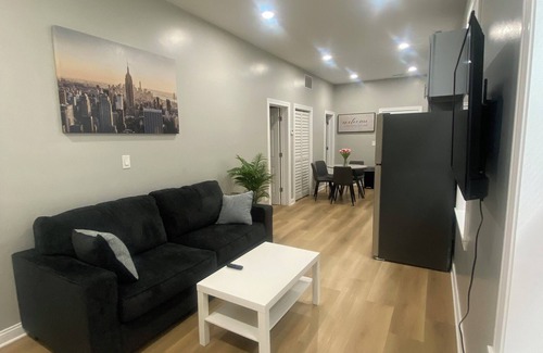 Bridgeport Apartment | Stylish Apartment near Chicago Downtown
