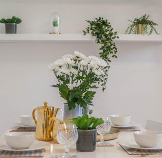 Malvern Apartment | Stylish apartment with parking