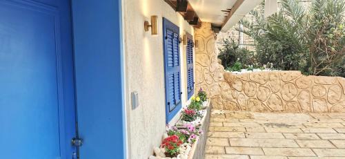 Acre Old City Apartment | Stylish apartment with private parking by the marina