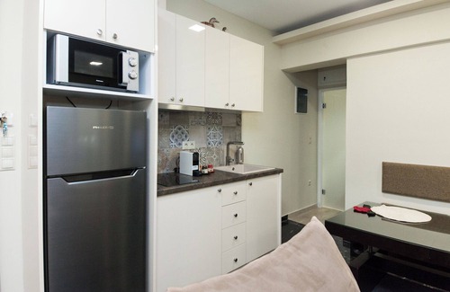 Kallithea Apartment | Stylish Athinas House in Kallithea