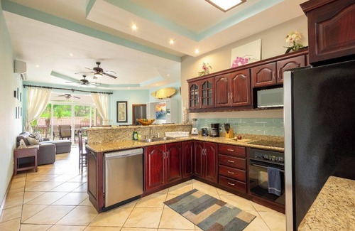 Playa Langosta Apartment | Stylish Beach Condo-steps to beach and restaurants