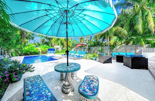 Deerfield Beach House | Stylish Beach Home Near Boca with Pool, Golf Cart, Bikes