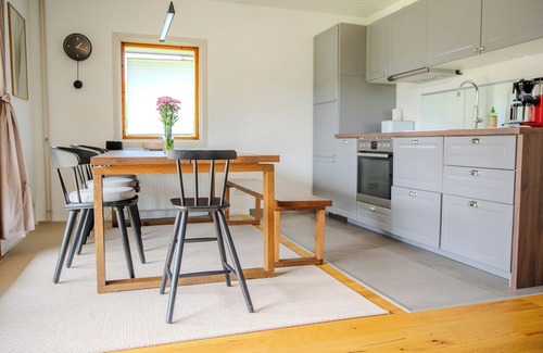 Kalifornien House | Stylish beach house - 200m to the sea - hot tub - sauna - fireplace