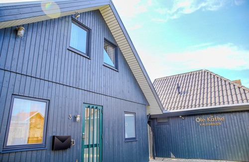 Kalifornien House | Stylish beach house - 200m to the sea - hot tub - sauna - fireplace