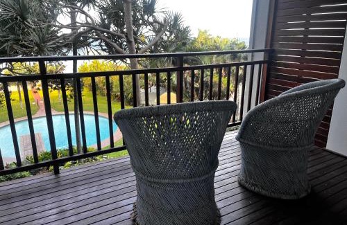Selection Beach Apartment | Stylish Beachscape in Umdloti
