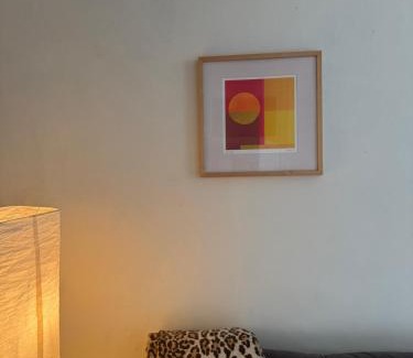 Merchiston Apartment | Stylish Canal-Side Retreat in Central Edinburgh