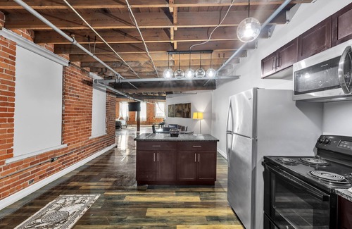 Detroit Apartment | Stylish Chic Retreat At Lafayette Lofts 1 Bedroom Apts by RedAwning