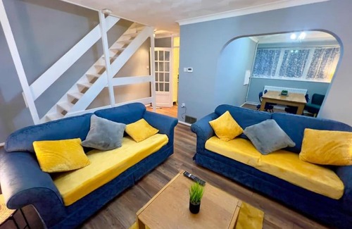 Norwich Apartment | Stylish City Living Apartment with Balcony