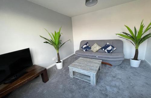 Sheffield House | Stylish & Comfortable 3BR Spacious Home with Parking