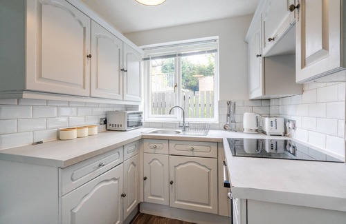 Sheffield City Centre House | Stylish & Comfortable 3BR Spacious Home w/Parking