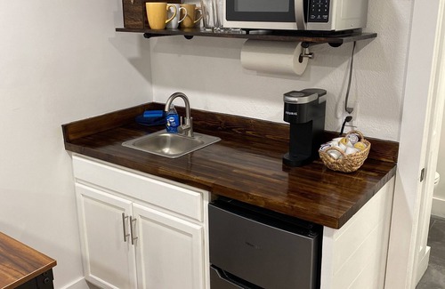 West Ashley Apartment | Stylish & comfortable guest suite