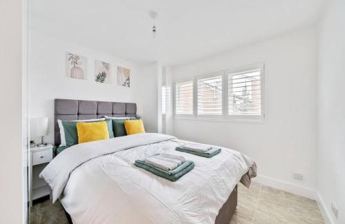Bermondsey Apartment | Stylish Contemporary 1 Bed Flat Near London Bridge
