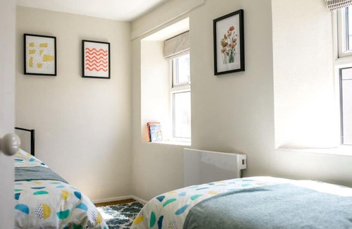 Lostwithiel House | Stylish cottage in the heart of town