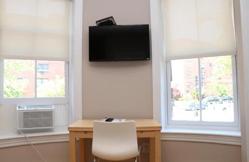 Columbus Apartment | Stylish Downtown Studio in the South End, C. Ave #1
