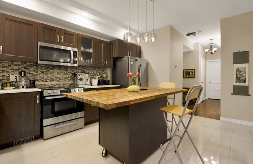 Sandy Hill House | Stylish east downtown house with easy river access
