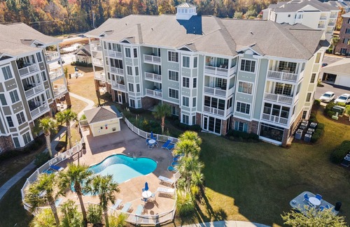 Central Myrtle Beach Condo | Stylish & Elegant 2BR 2BA Villa