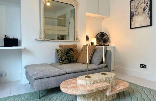Brockley Apartment | Stylish Flat by Brockley Station & Goldsmiths
