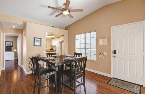 Baristo Condo | Stylish Getaway in the Heart of Palm Springs – 2BR Condo with Resort Amenities!