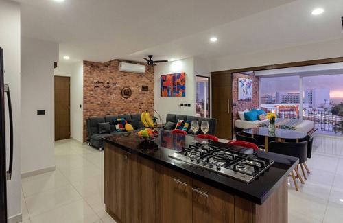 Fluvial Vallarta Apartment | Stylish Golden Beach View Apartmen