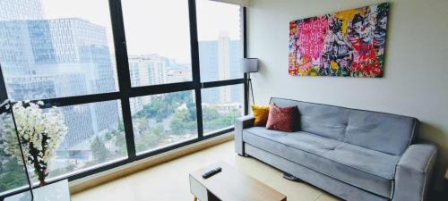 Anahuac Apartment | Stylish High-rise Escape Pool, Hot Tub & Cinema