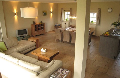 Zuidzande House | Stylish Holiday Home in Zuidzande with Sauna