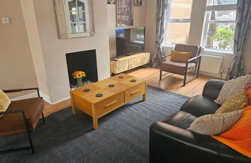 Belfast House | Stylish home in trendy area close to city centre, with parking