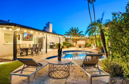 Paradise Valley Village House | Stylish Home W Hot Tub, Heated Pool & Game Room
