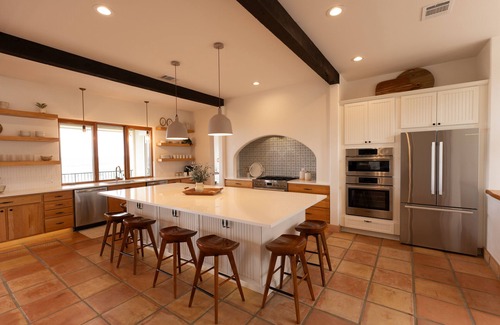 Lago Vista House | Stylish Lakeview Getaway with Open-Concept Design, Two Decks, and Room for 12