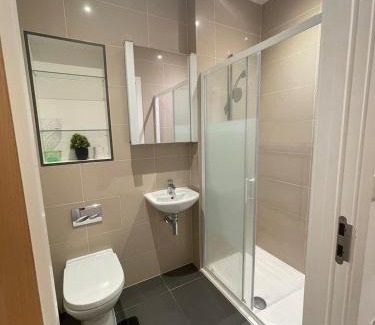 Woolwich Riverside Apartment | Stylish London 2Bedroom Apartment
