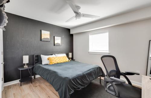 Museum District Apartment | Stylish Luxe Apt w/Onsite Parking