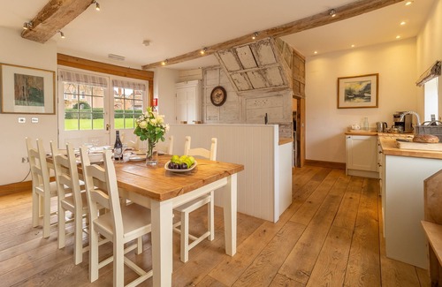 Sudbury Cottage | Stylish luxury cottage in historic country estate - Belchamp Hall Coach House
