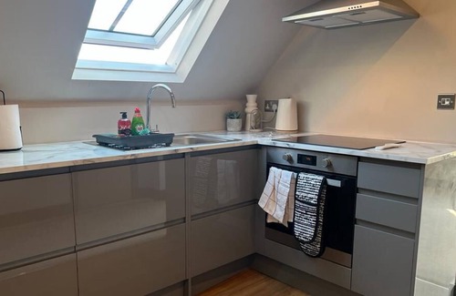 Wallasey Apartment | Stylish Modern Apartment lovely River Views