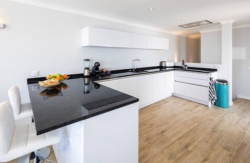 Benagil Villa | Stylish & Modern Carvoeiro Villa | 2 Bedrooms | Villa Benagil | Stunning Views.