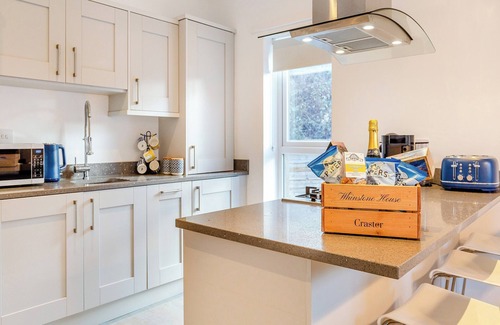 Craster Cottage | Stylish modern property based right within the heart of Craster.