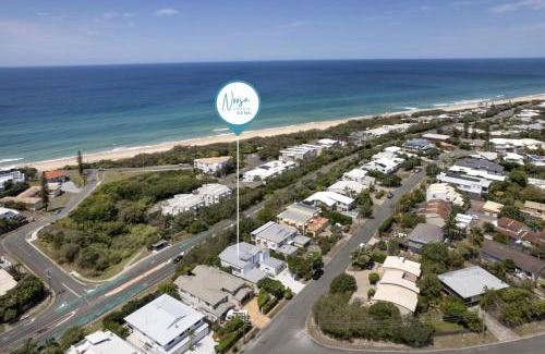 Sunrise Beach House | Stylish Noosa home, steps to the beach!
