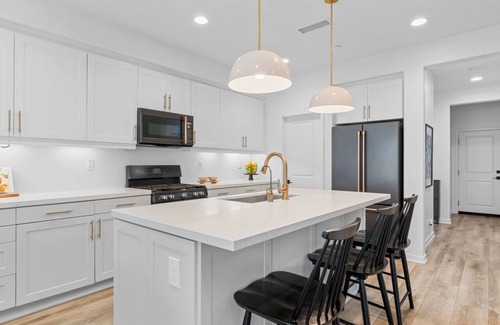 Rancho Mission Viejo House | Stylish OC Getaway w/Loft, Backyard Fireplace, Near Dana Point & Laguna