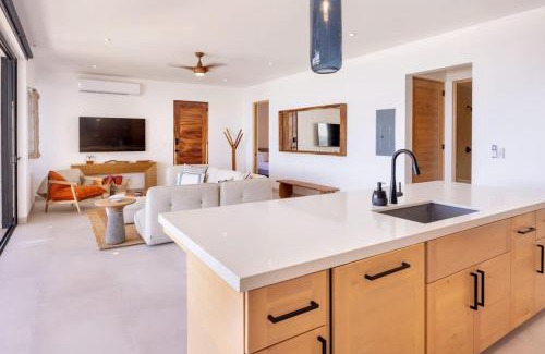 Cerritos Apartment | Stylish Oceanfront Condo with Panoramic Views