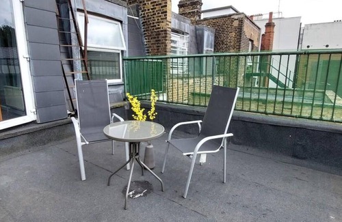 South Hampstead Apartment | Stylish One Bedroom Flat In Finchley Road