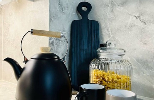 Galashiels Apartment | Stylish quiet Galashiels apartment:private parking