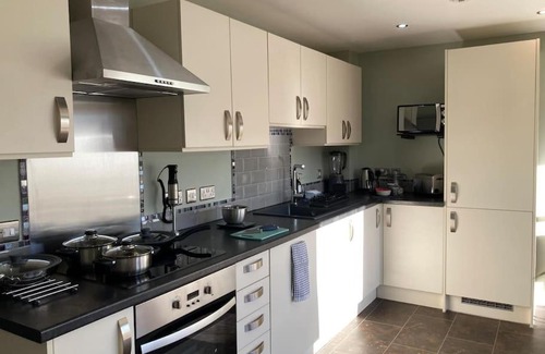 Norwich Apartment | Stylish Retreat in the City of Norwich