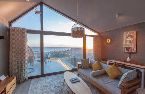 Soma Bay Villa | Stylish Seaview 2BR Soma bay Villa with Free Pool & Beach