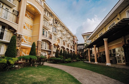 Sasa Apartment | 🌿 Stylish & Serene Stay in Davao City 🌿