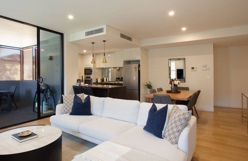 Mosman Apartment | Stylish Serenity, Mosman I90