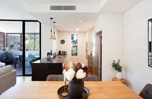 Mosman Apartment | Stylish Serenity, Mosman I90