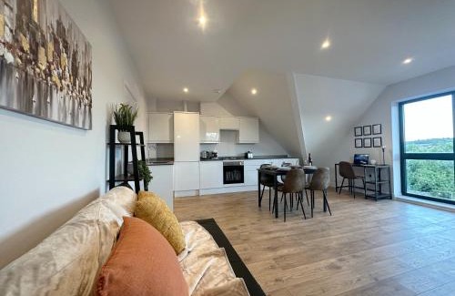 Royal Tunbridge Wells Apartment | Stylish & Spacious Apartment