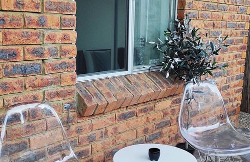 Auburn House | ♥️Stylish Spacious Bright 3 Bedroom House🐾PetFriendly✅🅿️Near ANZ Stadium DFO