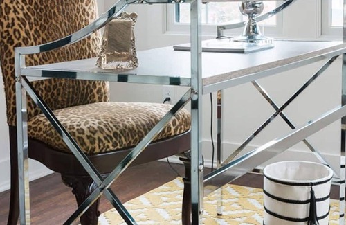 Union Park Apartment | Stylish stay for families near campus