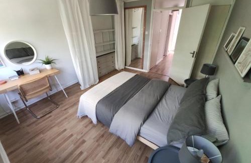 Camberwell Green Apartment | Stylish stay in Camberwell